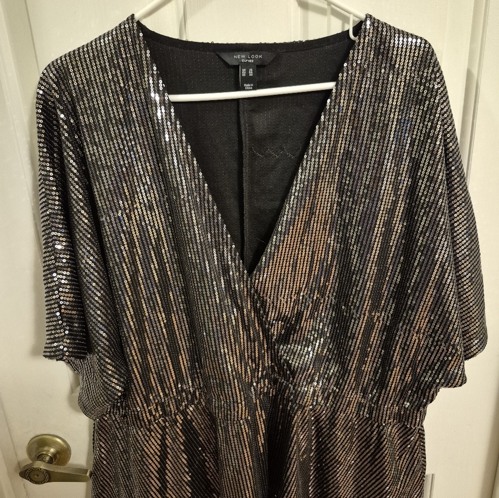 New Look Curves Black Top